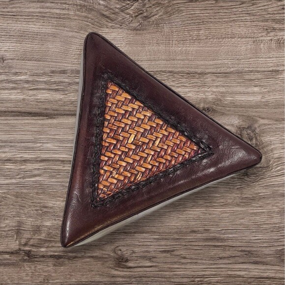Handmade Leather Triangle Trinket Jewelry Box Woven Lid Indonesia 5" Gift - Picture 3 of 9